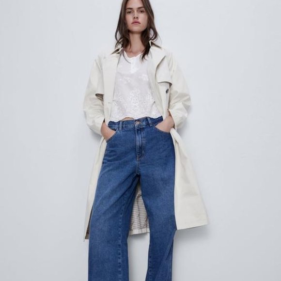 ZARA | Embroidered Blouse - Picture 1 of 8